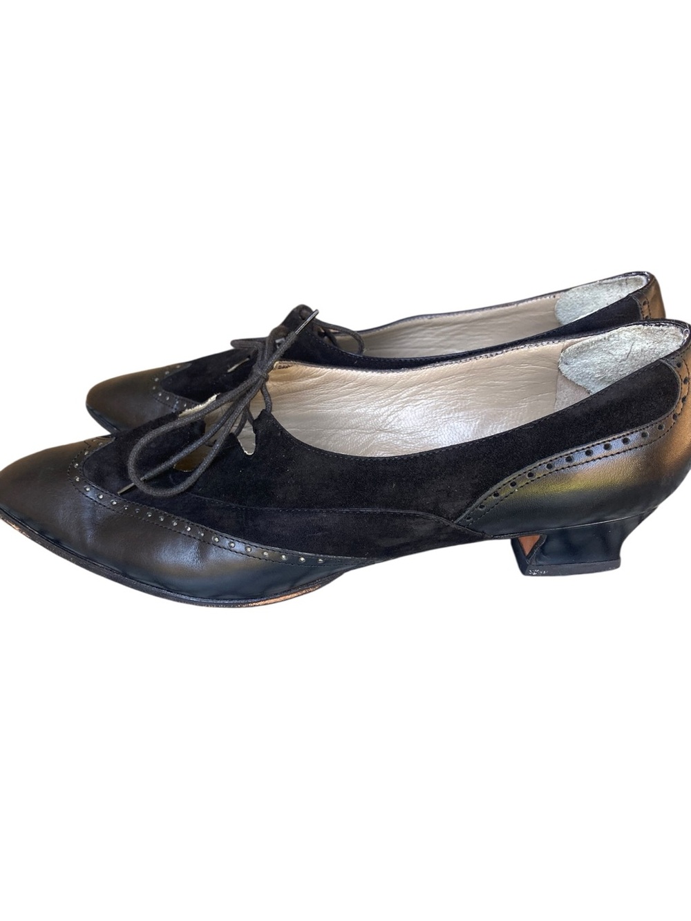 Nordstrom Spectator Wingtip Oxford Kitten Heels Black Leather Suede 9.5 - Picture 5 of 12